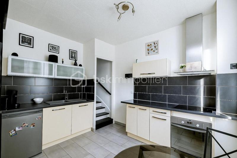 Maison de ville - 68 m² - 4 pièces