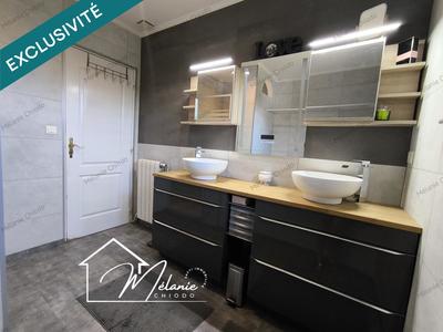 Maison - 93 m² - 4 pièces
