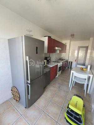 Appartement - 76 m² - 3 pièces