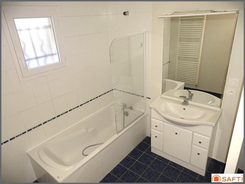 Maison - 111 m² - 6 pièces