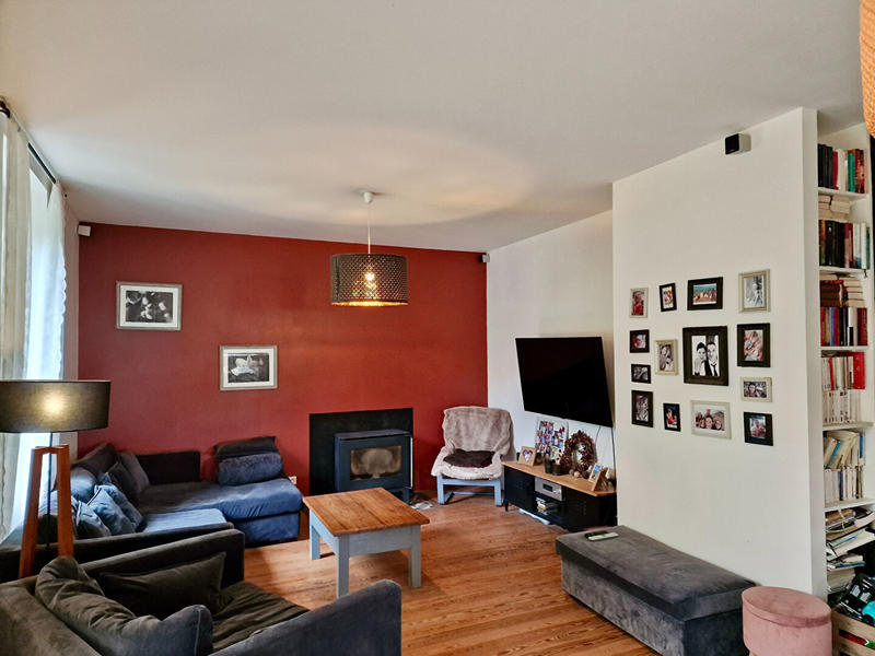 Maison - 262 m² - 9 pièces