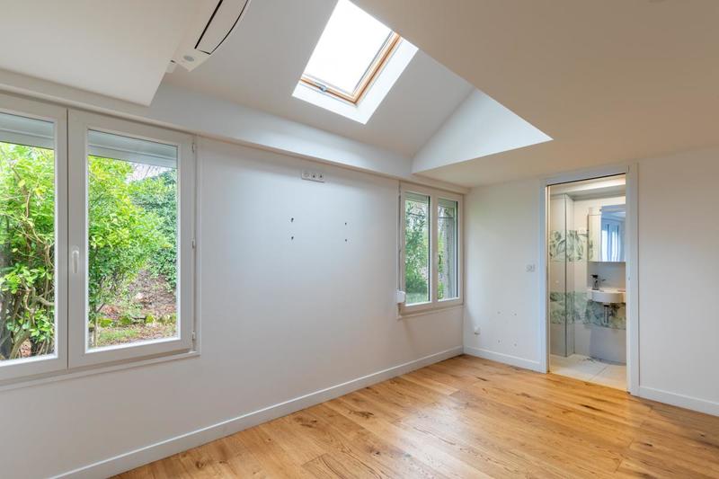 Maison bourgeoise - 250 m² - 14 pièces