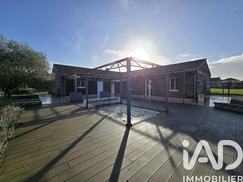 Maison - 227 m² - 5 pièces