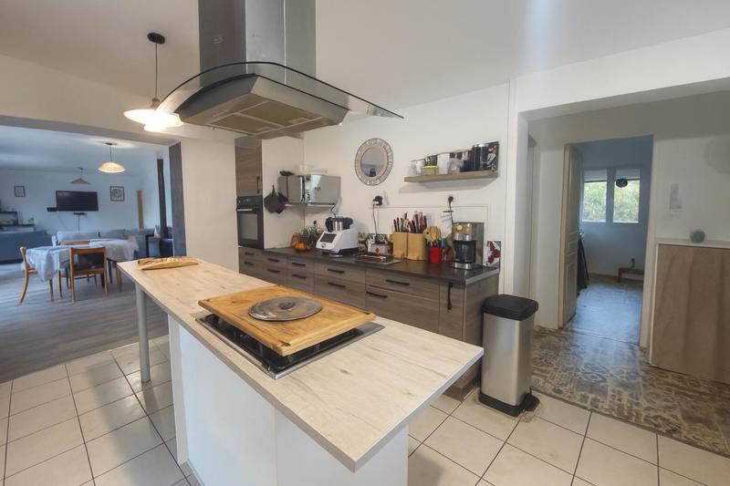 Maison - 125 m² - 5 pièces