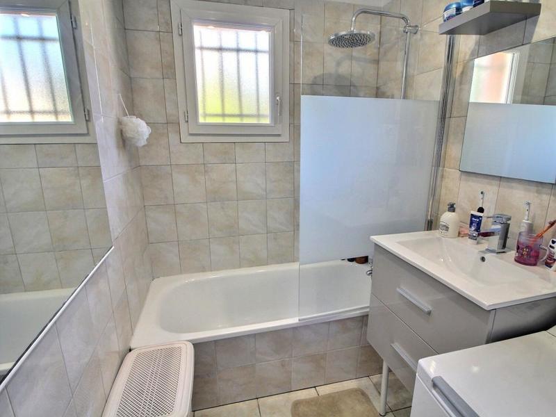 Maison - 124 m² - 6 pièces