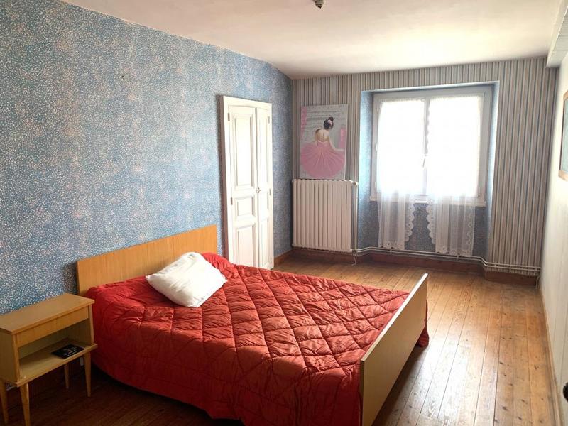 Maison - 121 m² - 6 pièces