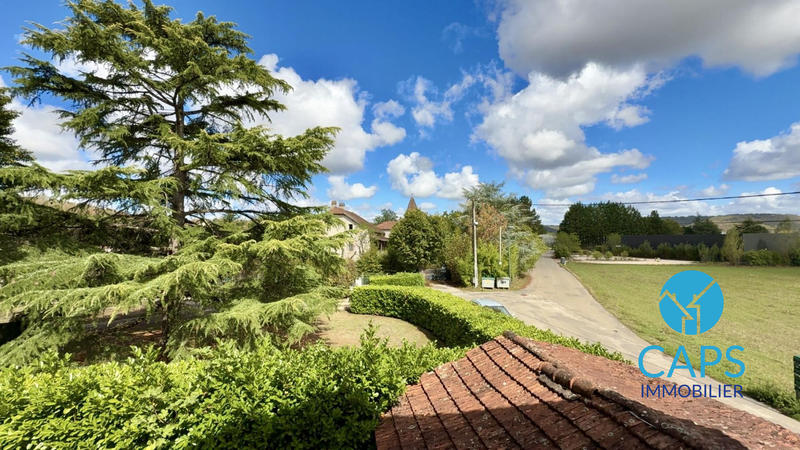 Maison traditionnelle - 140 m² - 7 pièces