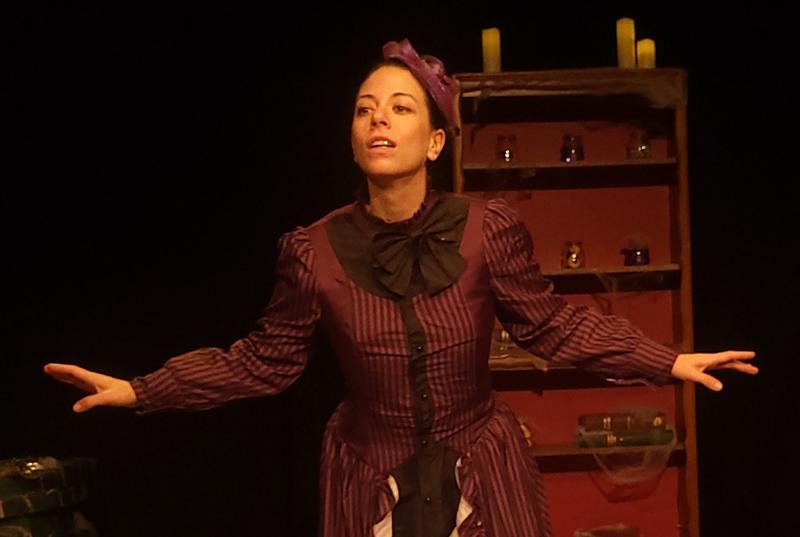 Le Bureau des Monstres Théâtre burlesque interactif pour les 3-6 ans