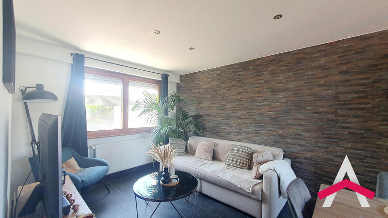 Maison - 76 m² - 5 pièces