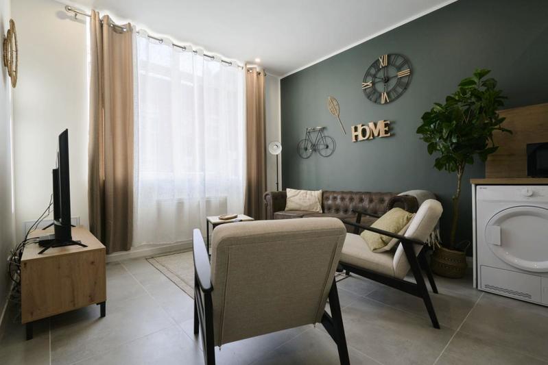 Maison - 105 m² - 7 pièces