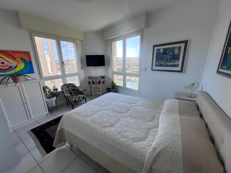 Appartement - 98 m² - 4 pièces