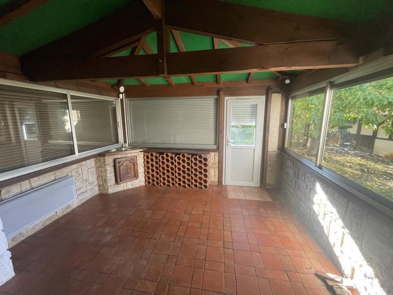 Maison - 155 m² - 9 pièces