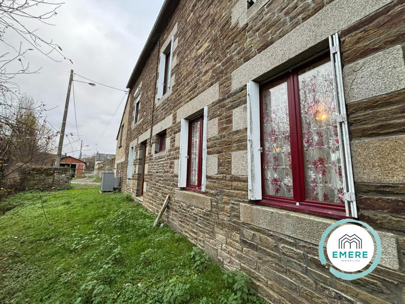 Maison - 150 m² - 8 pièces