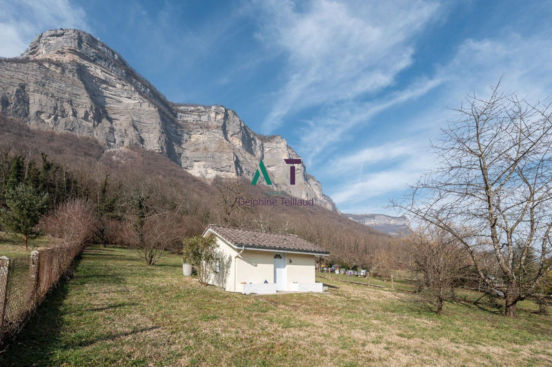 Maison - 92 m² - 5 pièces