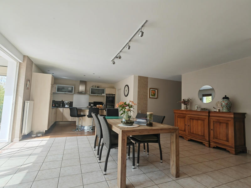 Maison - 170 m² - 6 pièces