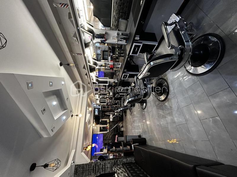 Beauté / Bien-être - 75 m²