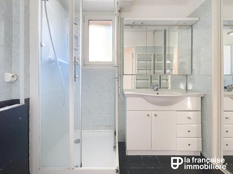 Appartement - 96 m² - 6 pièces