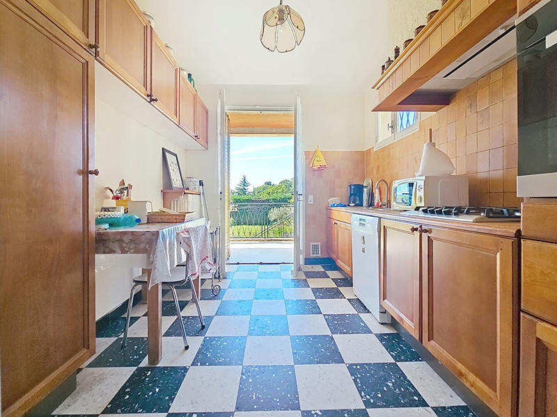 Maison - 150 m² - 8 pièces