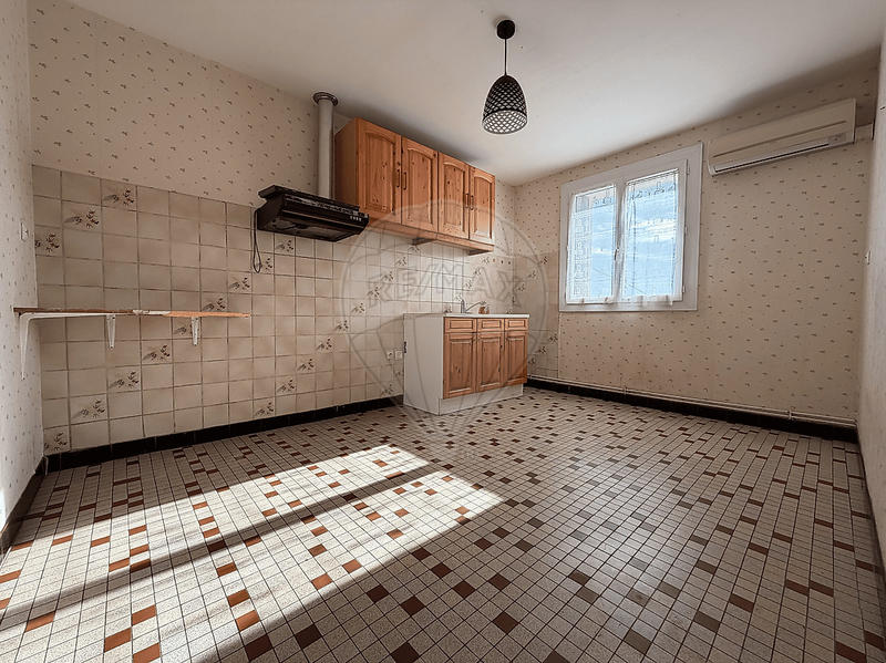 Maison - 83 m² - 4 pièces