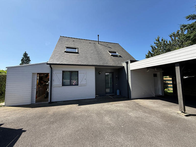 Maison - 110 m² - 4 pièces