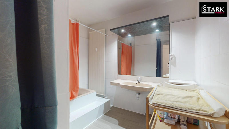 Appartement - 119 m² - 5 pièces