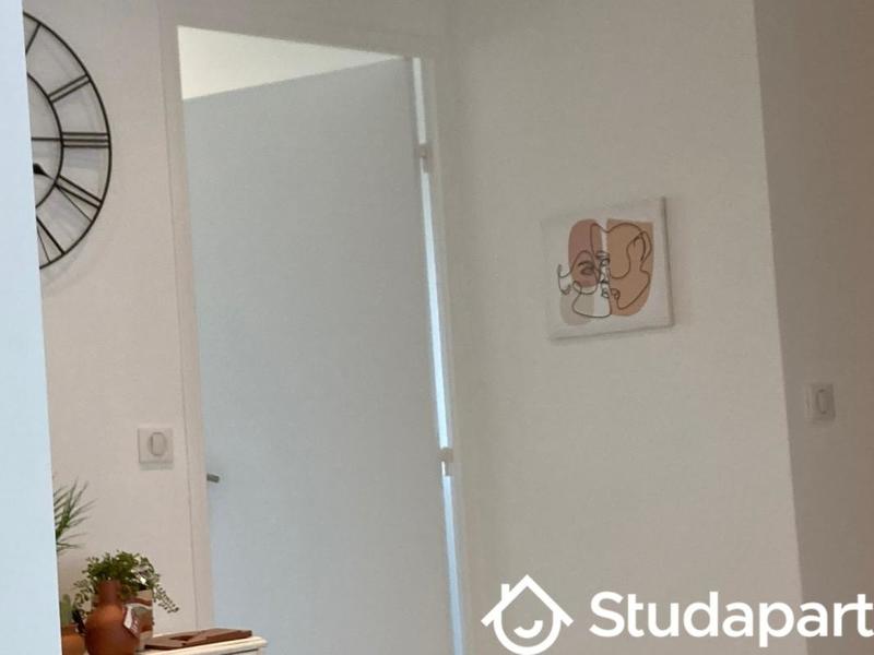 Appartement - 80 m² - 3 pièces