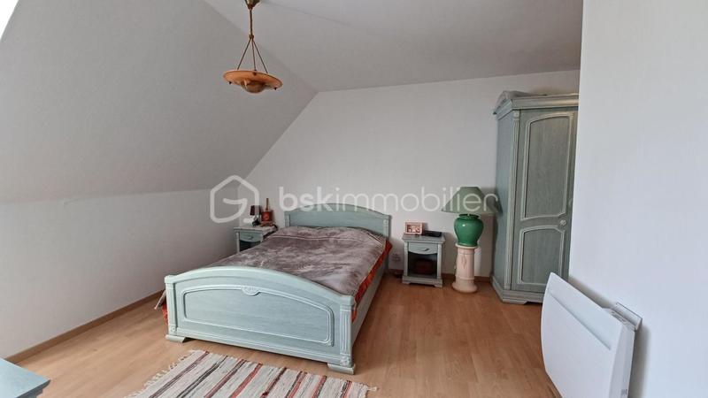 Maison traditionnelle - 145 m² - 9 pièces