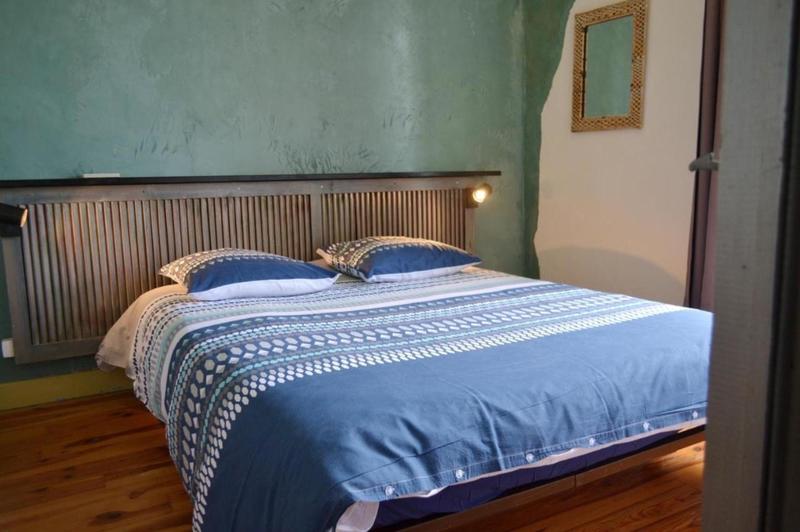 Maison - 276 m² - 13 pièces