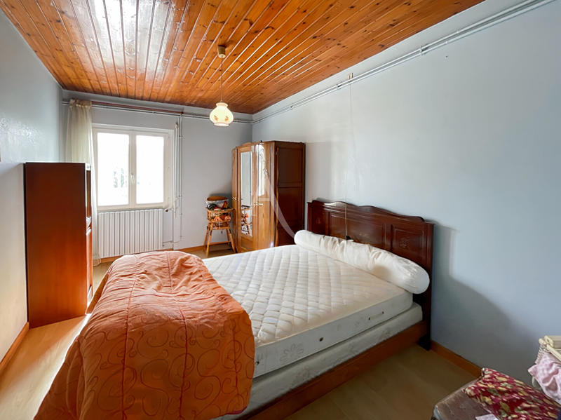 Maison - 95 m² - 5 pièces