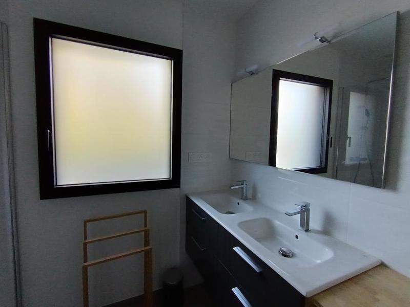 Maison - 230 m² - 9 pièces