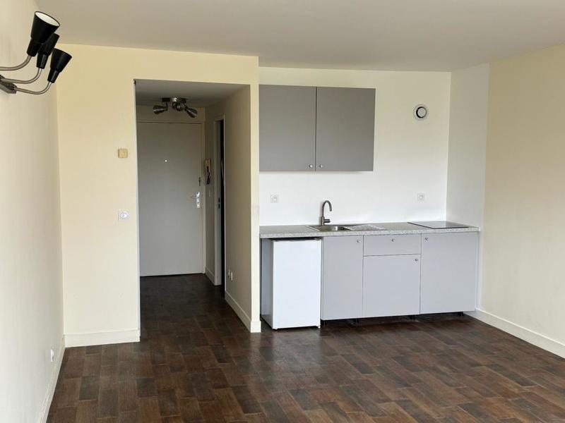 Studio - 34 m² - 1 pièce
