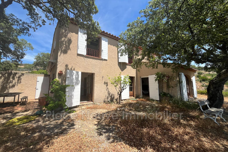 Villa - 140 m² - 5 pièces