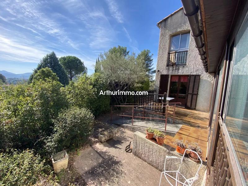 Maison - 128 m² - 5 pièces