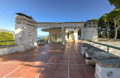 Villa - 594 m² - 11 pièces