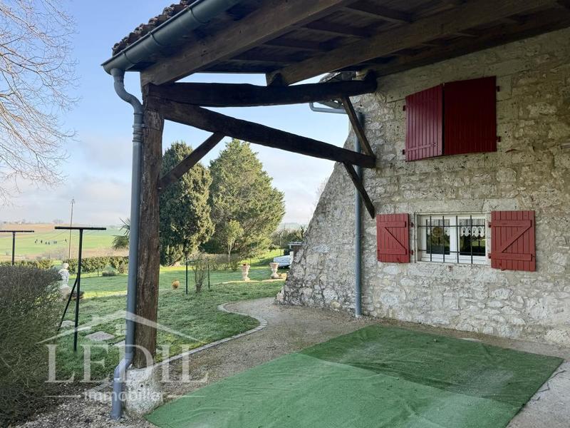 Maison en pierre - 182 m² - 4 pièces