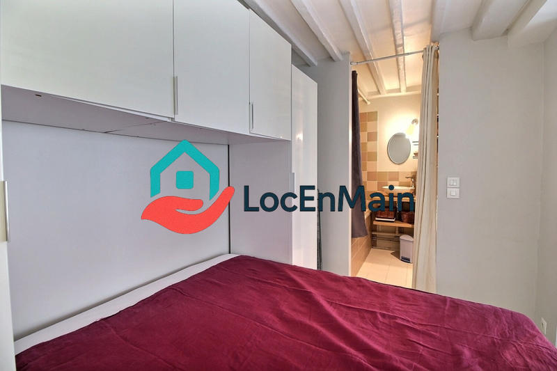 Studio - 40 m² - 1 pièce