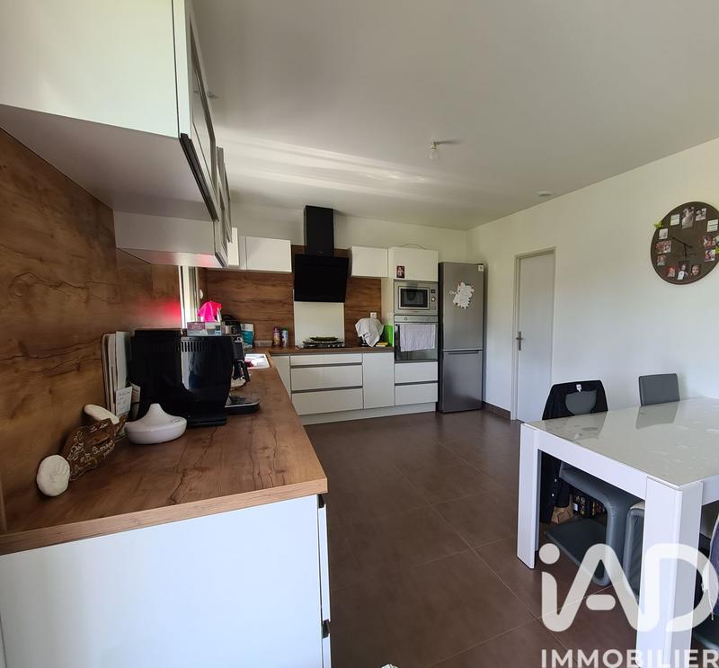 Maison - 92 m² - 3 pièces