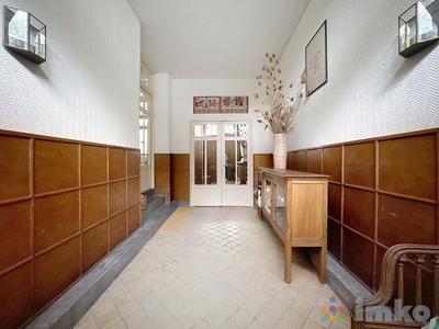 Maison - 187 m² - 6 pièces