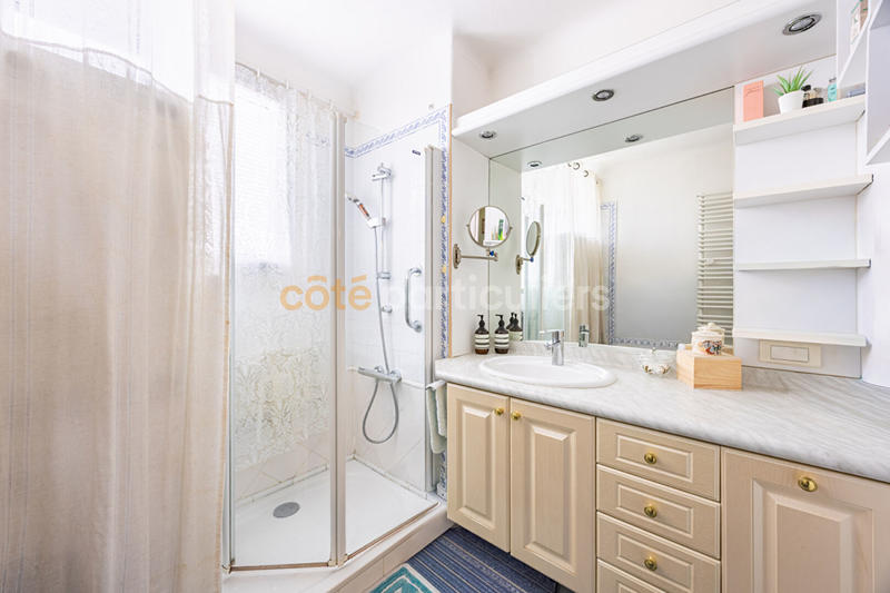 Appartement - 126 m² - 5 pièces