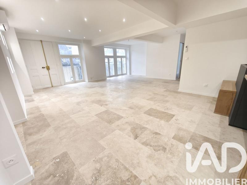 Appartement - 120 m² - 3 pièces