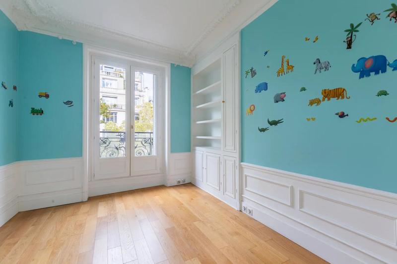 Appartement - 110 m² - 5 pièces