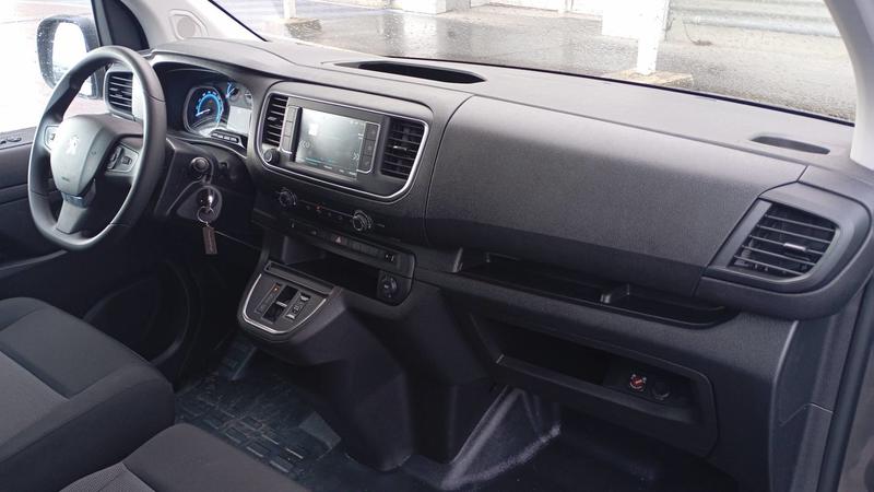 Peugeot Expert e- Fourgon Tole Xl 136 50 kWh Feline - Automatique