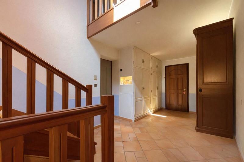 Maison - 193 m² - 6 pièces