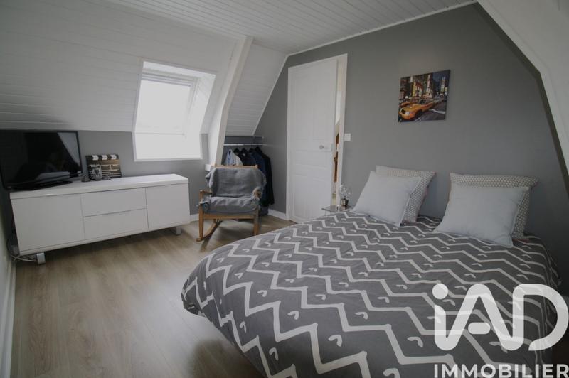 Maison - 183 m² - 7 pièces