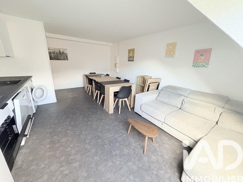 Appartement - 140 m² - 11 pièces