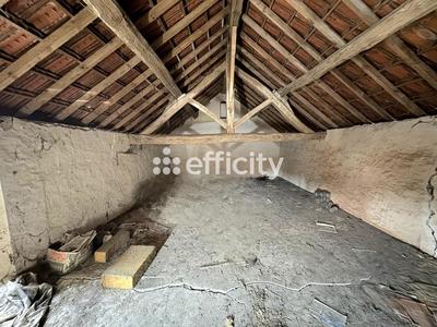 Grange - 140 m² - 4 pièces