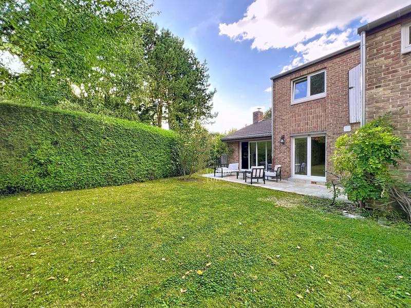 Maison - 106 m² - 5 pièces