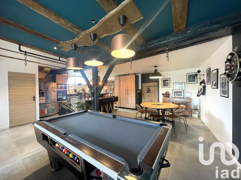 Maison - 174 m² - 8 pièces