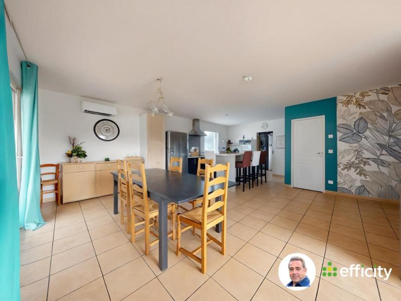 Pavillon - 138 m² - 6 pièces