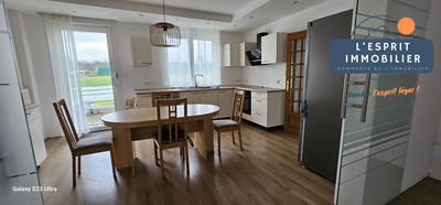 Maison - 170 m² - 5 pièces